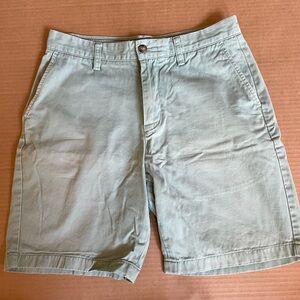 Nautica Men's Light Green Flat Front Shorts